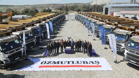 İş Makinası - Cacimler İnşaat kamyon filosunu 25 adet Volvo FMX ile güçlendirdi