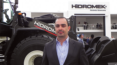 İş Makinası - Hidromek bir aile şirketi ve bu ailenin her ferdi bu işi geliştirmek, kuşaktan kuşağa taşımak istiyor