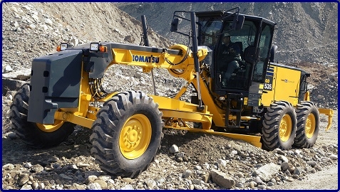 İş Makinası - Komatsu greyder ailesinin en küçüğü Türkiye turunda