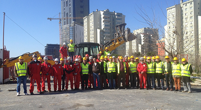 İş Makinası - Umut Sarının İçinde 3. Kur Eğitimleri, Sakarya’da gerçekleştirildi