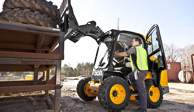 İş Makinası - JCB Operatör yenilendi