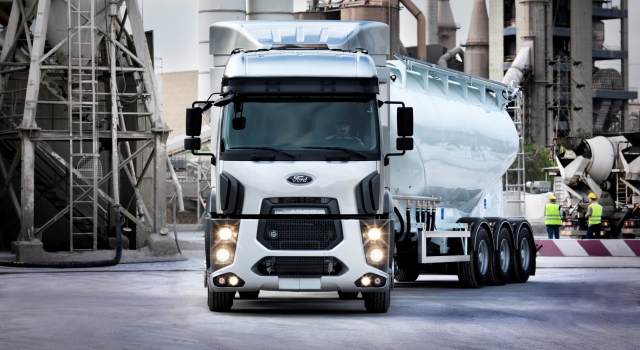 İş Makinası - Yeni Ford Cargo 1846T küresel pazara sunuldu