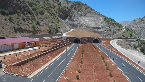 İş Makinası - Erkenek Tüneli’nde Tekno Maccaferri uygulaması