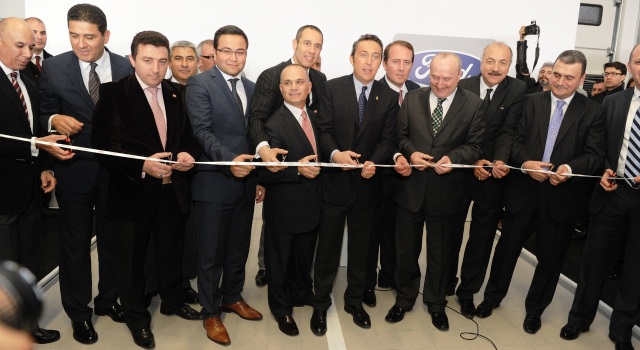 İş Makinası - Otokoç, ilk 4S Ford Truck Tesisi’ni Eskişehir’de açtı