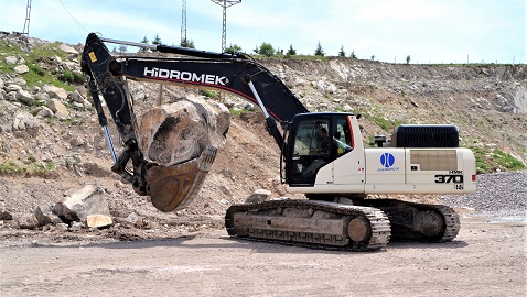 İş Makinası - Ozan Madencilik’in şantiyeleri 30 yıldır HİDROMEK’e emanet